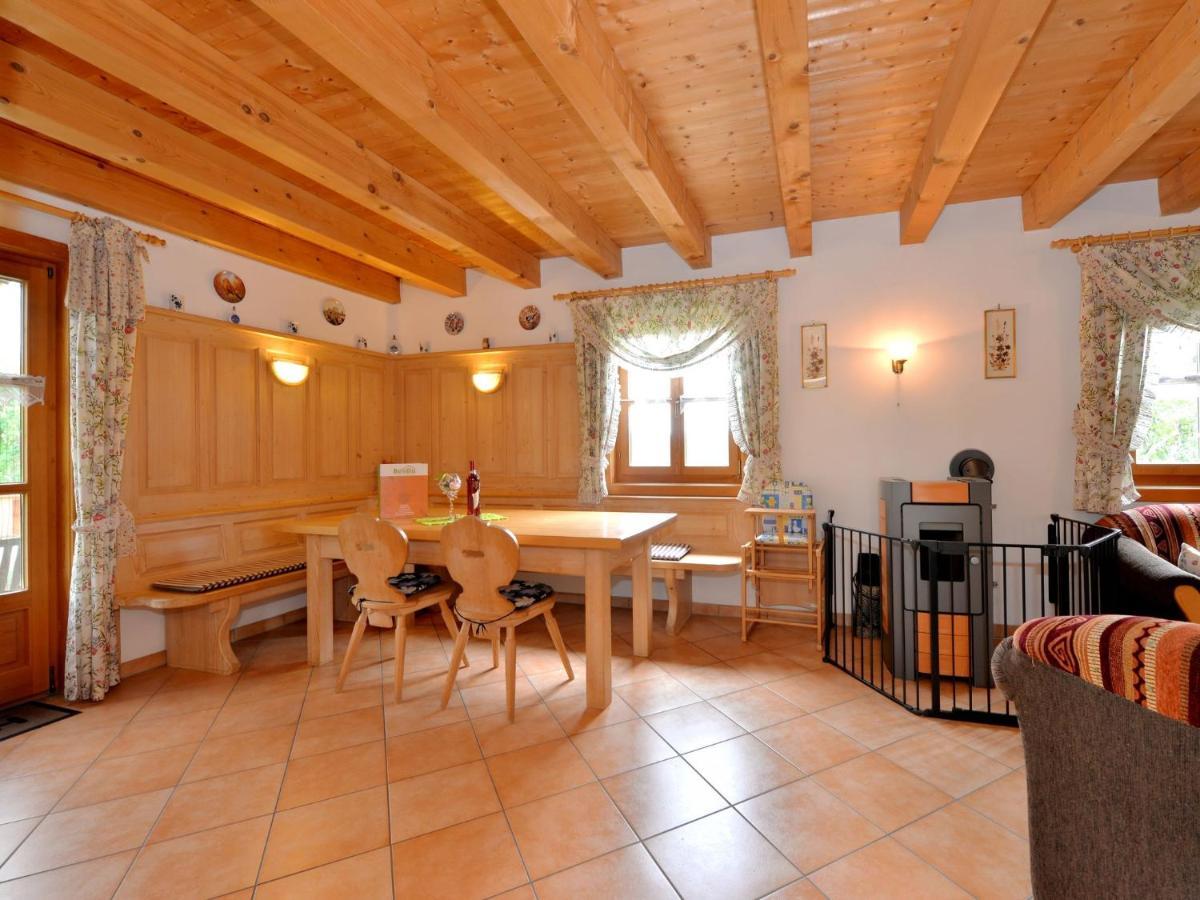 Comfort Apartment With Balcony In The Beautiful Bavarian Forest Drachselsried Zimmer foto