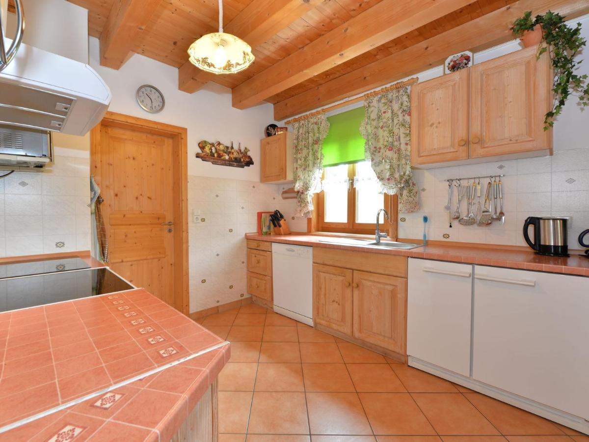Comfort Apartment With Balcony In The Beautiful Bavarian Forest Drachselsried Zimmer foto